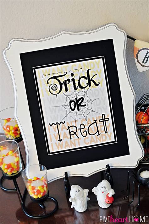 trick  treat  halloween printable