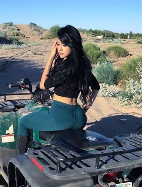 Jailyne Ojeda Ochoa S Epic Booty In Yoga Pants And Shorts