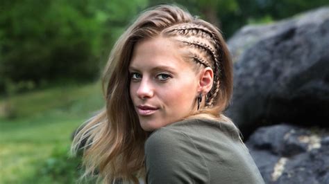 Here Are 21 Things You Didn T Know About Deep House Dj Nora En Pure