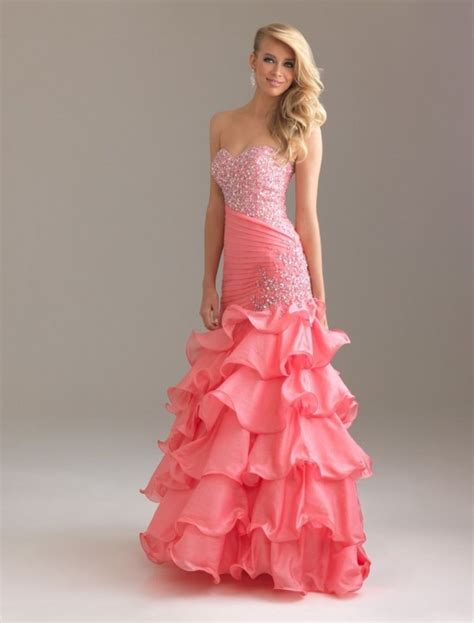 25 stunning prom dresses inspiration the wow style