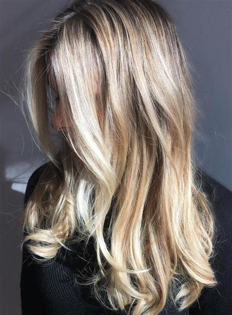 45 Classy Hairstyles For Long Blonde Hair