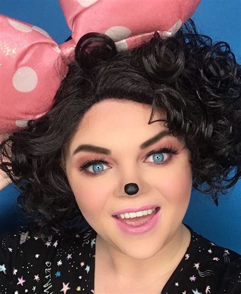 Minnie Mouse Makeup Look In 2020 Makeup Looks Makeup Minnie Mouse