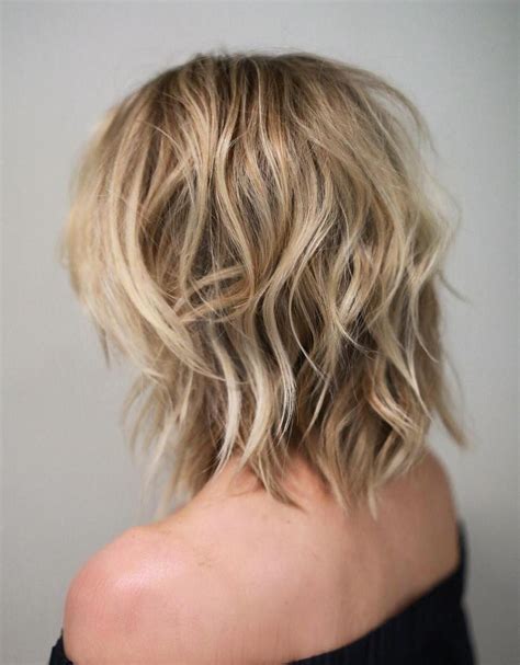 2022 Popular Shoulder Length Shaggy Hairstyles