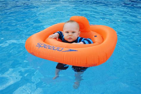 baby   pool  stock photo public domain pictures