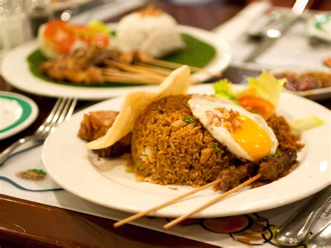 indonesian nasi goreng lonely planet