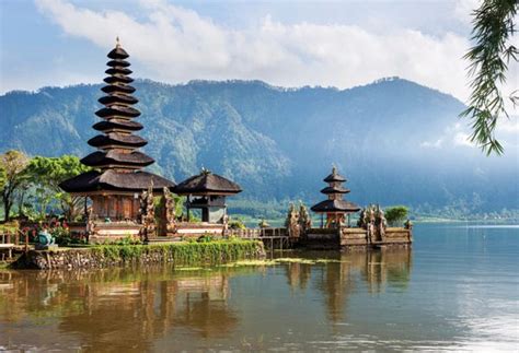 7 Most Beautiful Places In Indonesia As Tourist Attraction