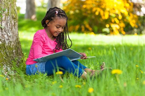 easy ways  encourage reading boost kids interest  books