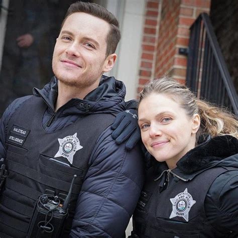 arrested    pretty chicagopd chicago pd cast chicago pd nbc