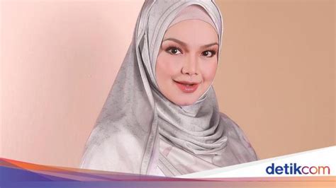 siti nurhaliza luncurkan produk hijab netizen sebut