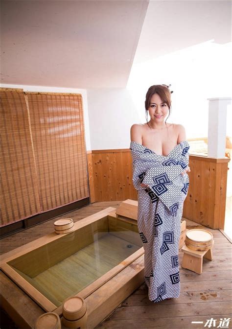 Yes Let S Go To The Hotspring With A Married Woman Akari Asagiri