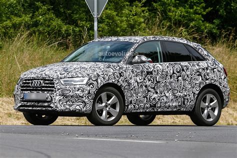 audi  facelift prototype shows   audi suv design language autoevolution