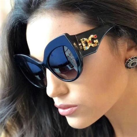 2019 New Fashion Cat Eye Sunglasses Vintage Retro Women