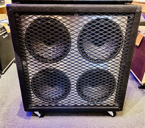 custom  guitar cabinet  texas heat speakers  metal grill