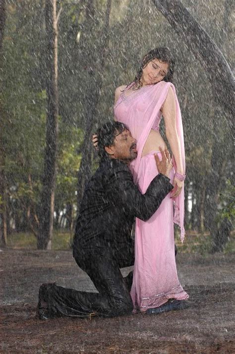 Bollywood Scandals Tamil Actress Tamanna Hot Scene With S J Surya