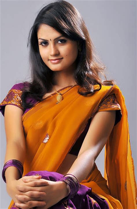 Hot Indian Bollywood Tamil South Bangladeshi Model Actress Aunties In