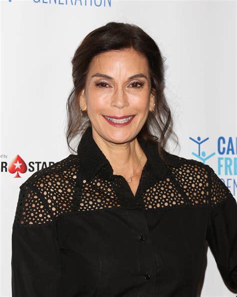 teri hatcher isnt homeless heres  shes