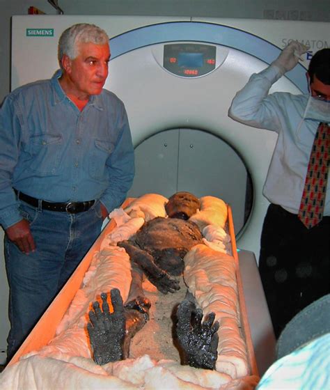 king tut mummy undergoes ct scan