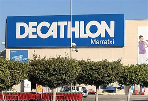 tiendas de deporte de mallorca dicen  decathlon nos ha arrebatado los primeros precios