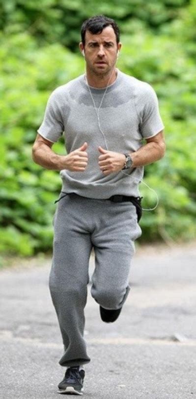 justin theroux bouncing bulge in the leftlovers tumbex