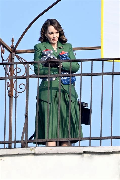 Tina Fey On The Set Of A Haunting In Venice In Venice 01 07 2023
