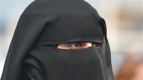 Ramadan In Dubai Muslim Women Talk About Dating The Courier Mail