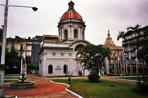 plaza de la independencia asuncion paraguay mundandy