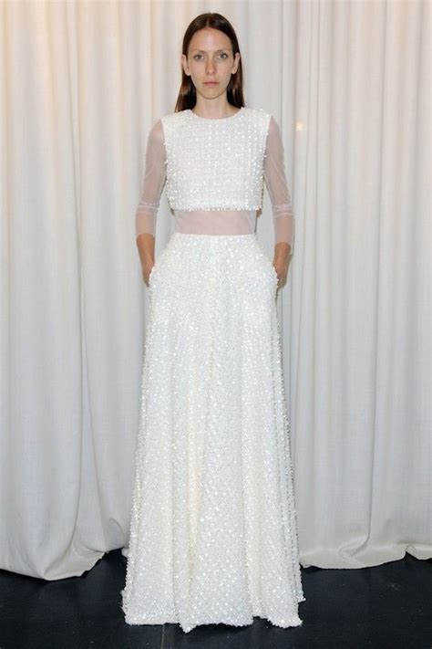 Dare To Bare Brides How To Wear A Crop Top Wedding Dress