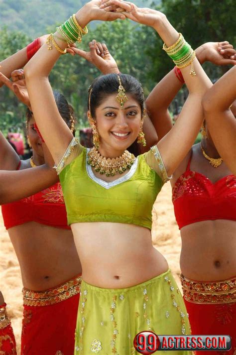 Praneetha Navel Actress Wallpaper Images Pictures Snaps
