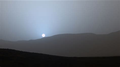 Curiosity Rover Captures Incredible Blue Sunset On Mars Abc7 Chicago