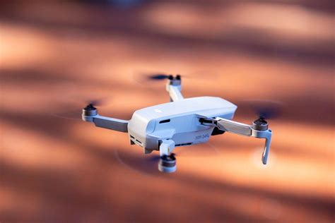 fpv drone la gi su khac biet giua fpv drone va flycam