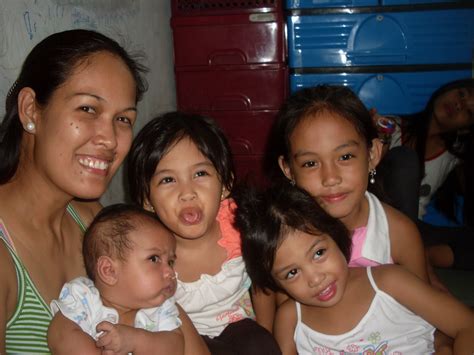 jurela female filipino surrogate mother from las pinas in