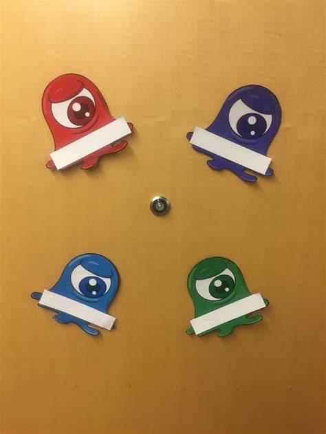 alien door tags for the residents resident assistant