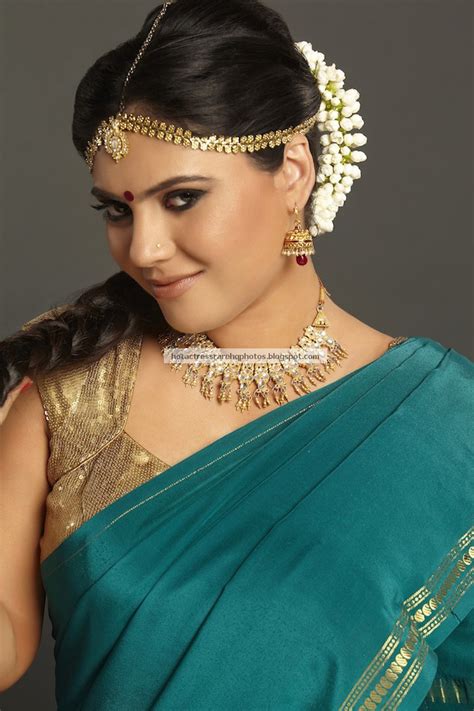 hot indian actress rare hq photos gorgeous tamil actress sherin shringar latest hot navel and