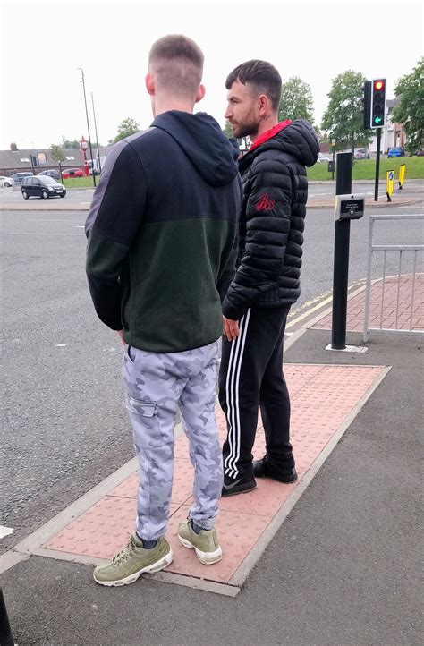 Two Tasty Lads Especially One On Left In Camo Id Put Him In