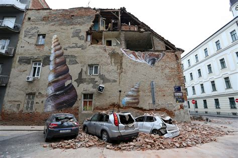 quake hits zagreb pm appeals  social distancing  residents rush  streets world