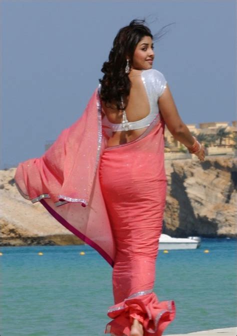 Richa Gangopadhyay Hot Looking In Pink Saree Latest