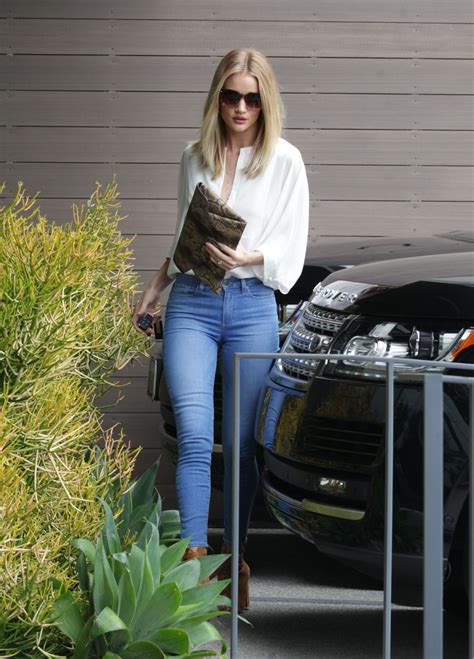 Rosie Huntington Whiteley In Really Tight Jeans At An