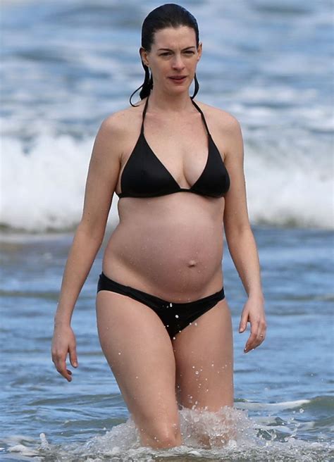 38 hottest bikini pictures of anne hathaway are just too