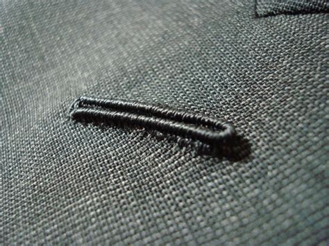 Signals Of A Handmade Suit The Braving Of The Buttonhole
