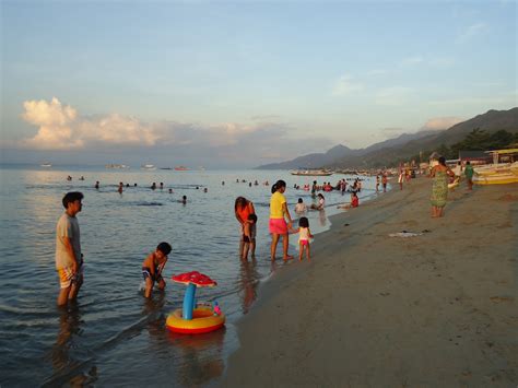 Summer In The Philippines Famous Beaches Different Types Of People