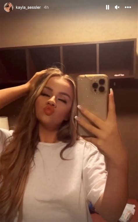 teen mom kayla sessler goes braless in white t shirt and puckers her