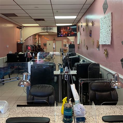 nails nail salon  sun prairie