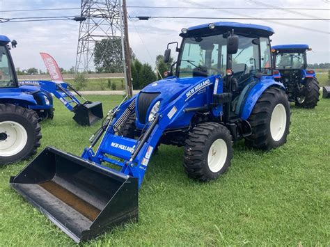 holland boomer  tractor  sale  hours rockport  nh