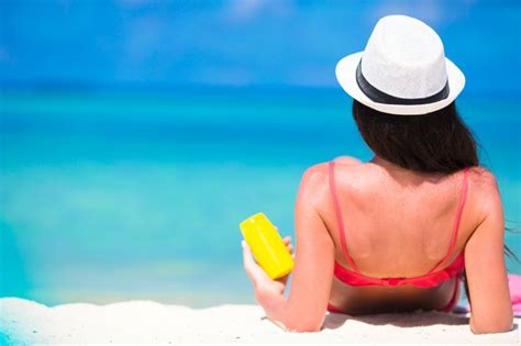 7 myths about sunscreen you need to stop believing now