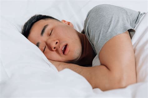 Why You Should Stop Mouth Breathing At Night And How To Do It Somnifix