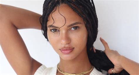 what is known about juliana nalú the model who was related to lewis