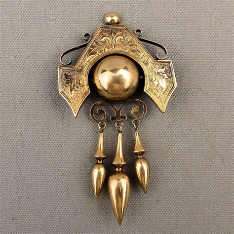 antique victorian  gold pin brooch etched  dangles  greatvintagestuff  ruby lane