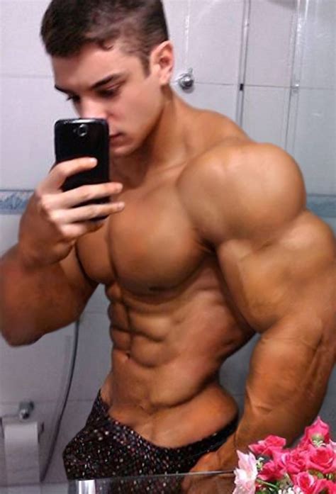 Big Muscle Teen Guy Porno Gallery