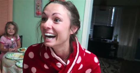 husband shocks wife by making pregnancy announcement before she even