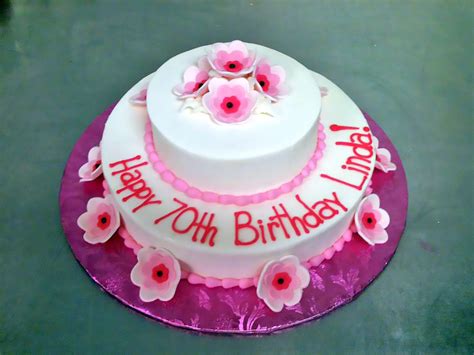 birthday cakes for women hands on design cakes